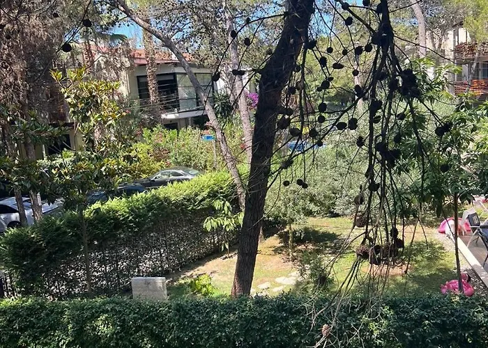 Apartman Sea Breeze Apartment, Qerret