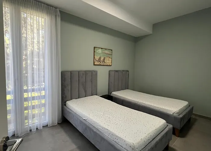 Sea Breeze Apartment, Qerret *