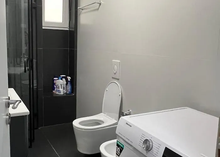 Sea Breeze Apartment, Qerret *